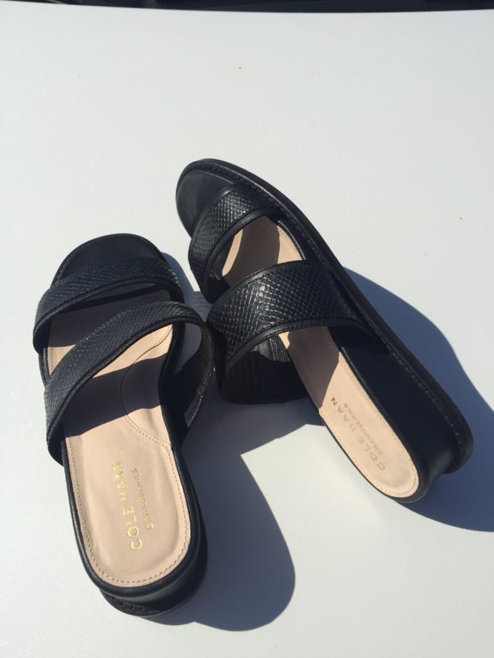 Cole Haan Wesley Demi Wedge Sandals Black Snakeskin Embossed Leather 6.5B W20525 - Picture 9 of 11